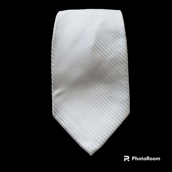 Burberry Tie - Picture 3 of 5